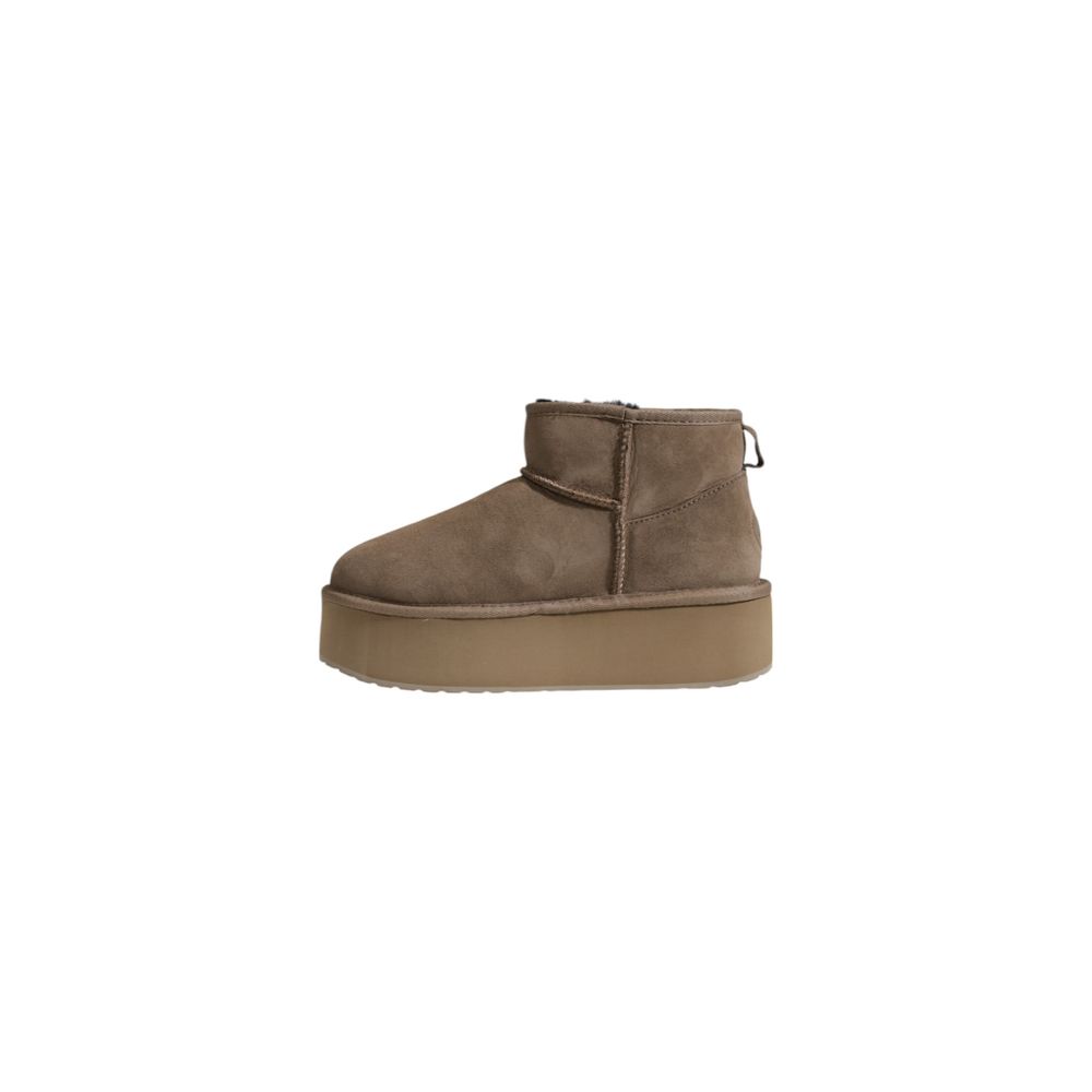 EMU Australia Beige Leather Ankle Boots