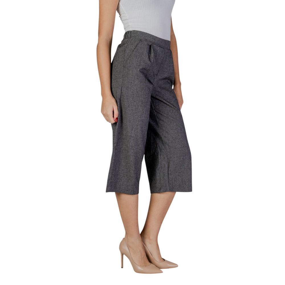 Vero Moda Black And White Polyester Cropped Pants