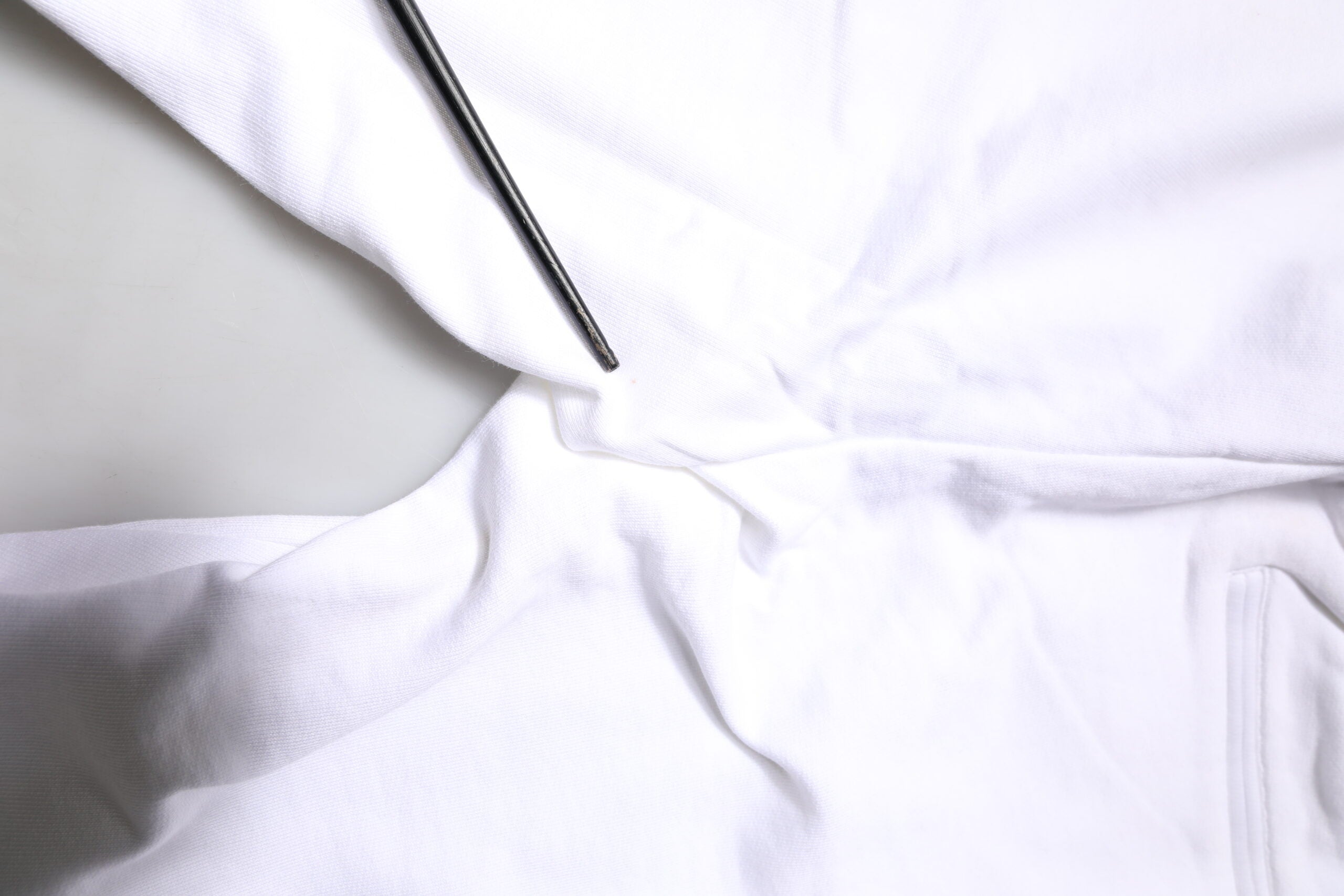 Dolce & Gabbana White King Cotton Bermuda Sweatshorts Shorts