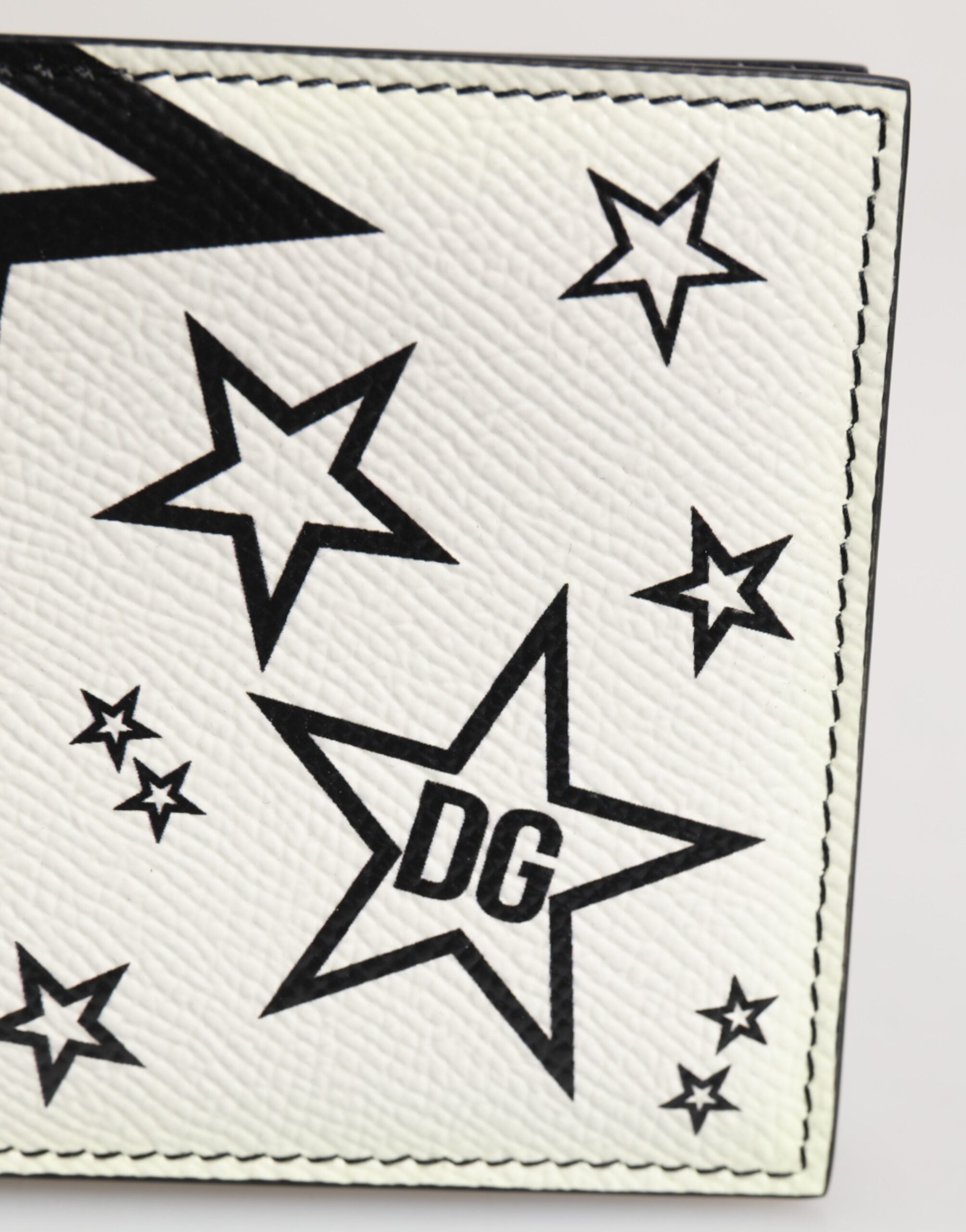 Dolce & Gabbana White Leather DG Star Logo Bifold Card Holder Wallet