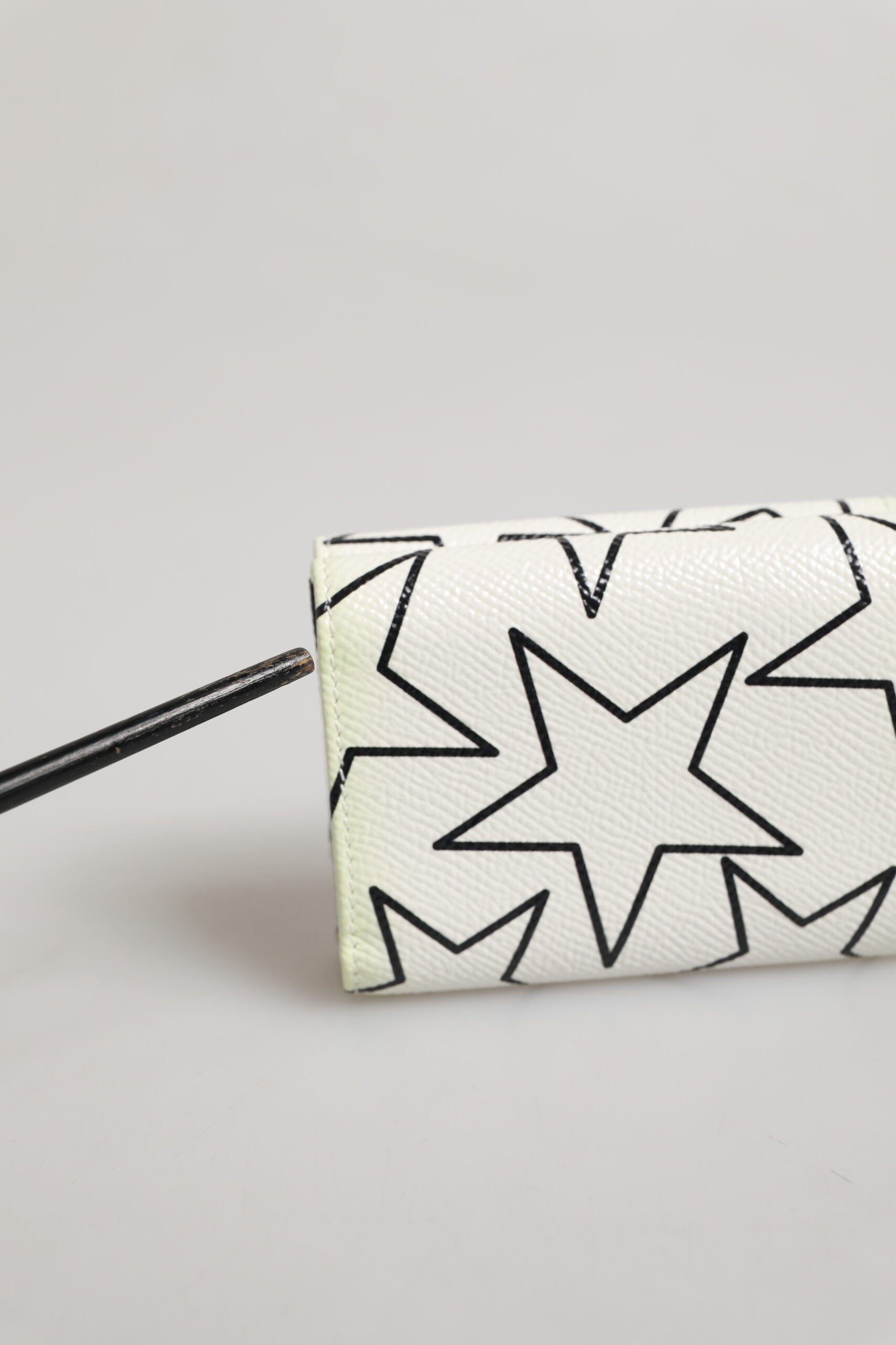 Dolce & Gabbana White Leather Trifold DG Star Print Card Holder Wallet
