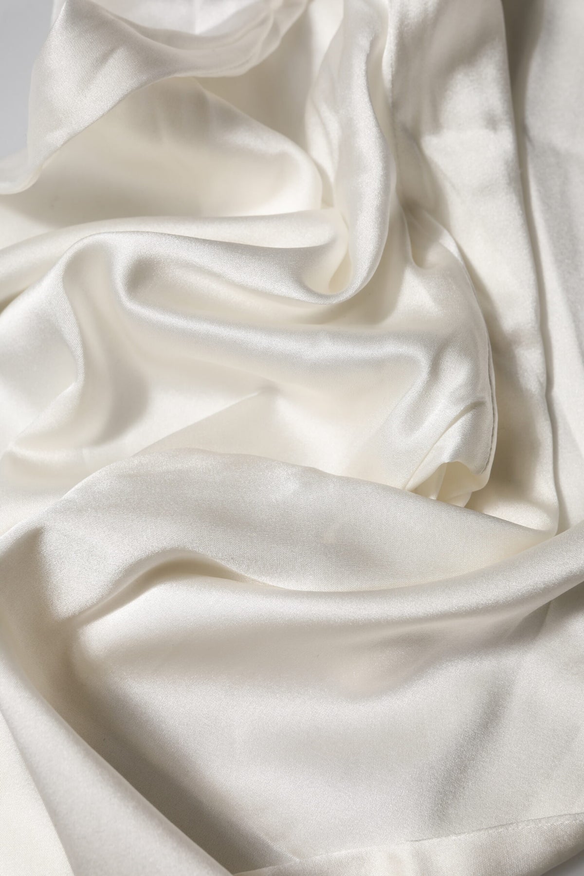 Dolce & Gabbana Ivory Silk Tapered High Waist Pants