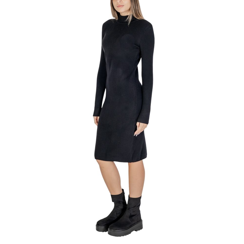 Cleré Black Viscose Midi