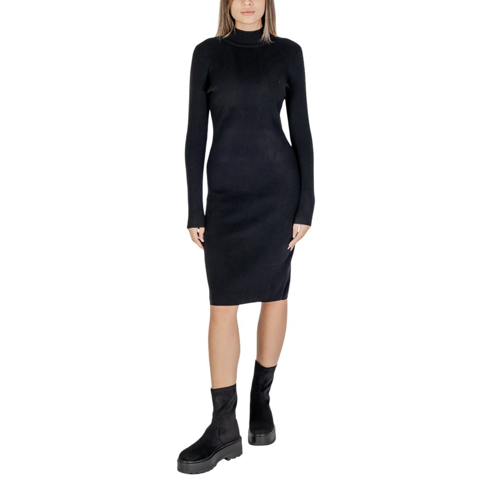 Cleré Black Viscose Midi