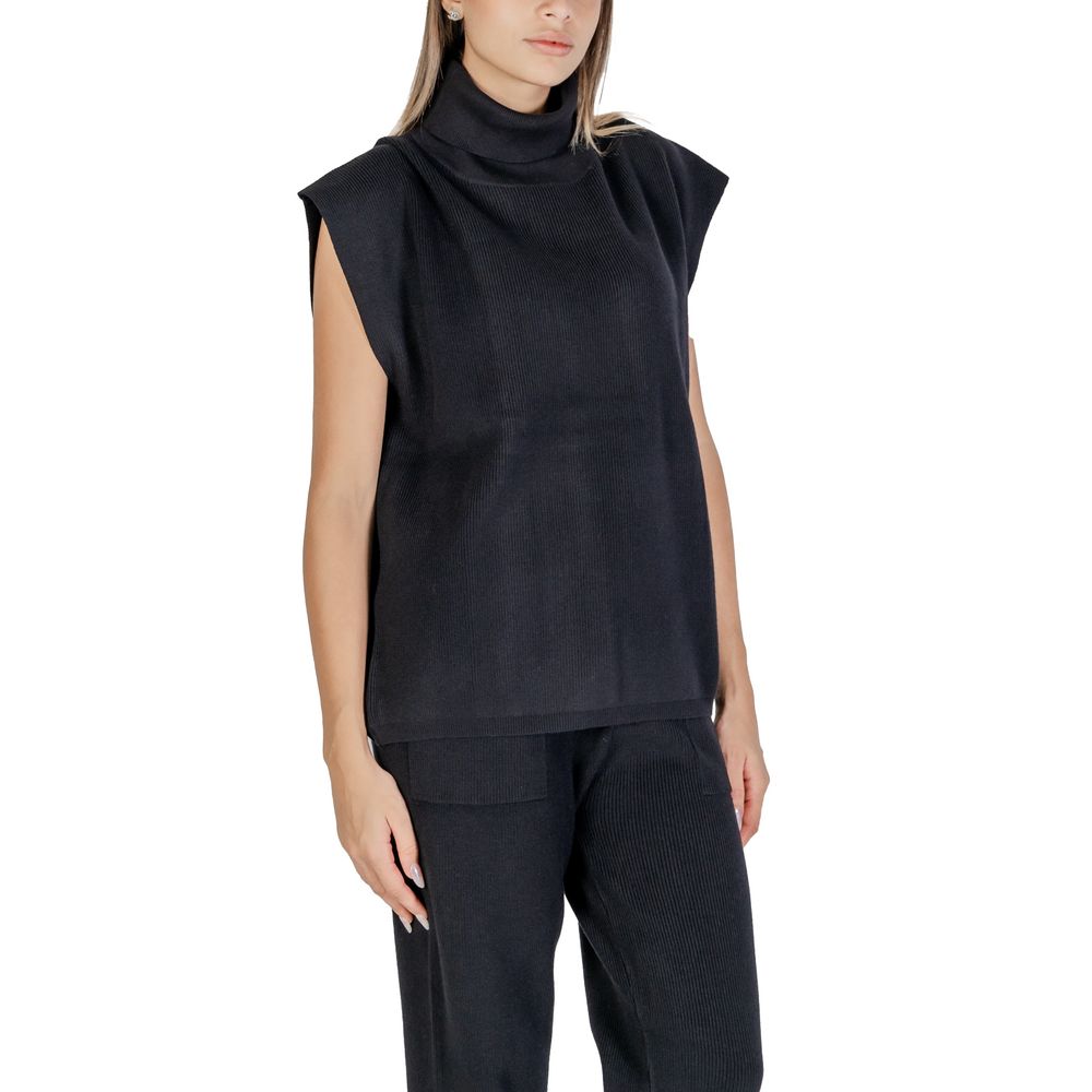 Cleré Black Viscose Turtleneck