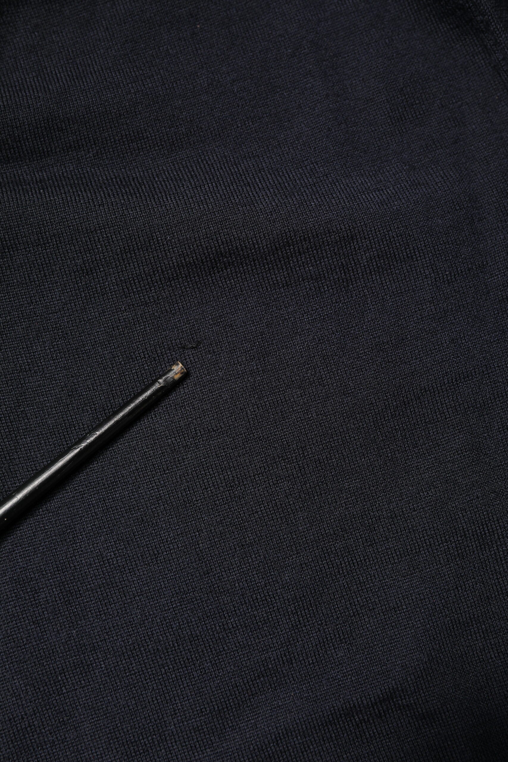 Dolce & Gabbana Black Cashmere V-Neck Men Pullover Sweater